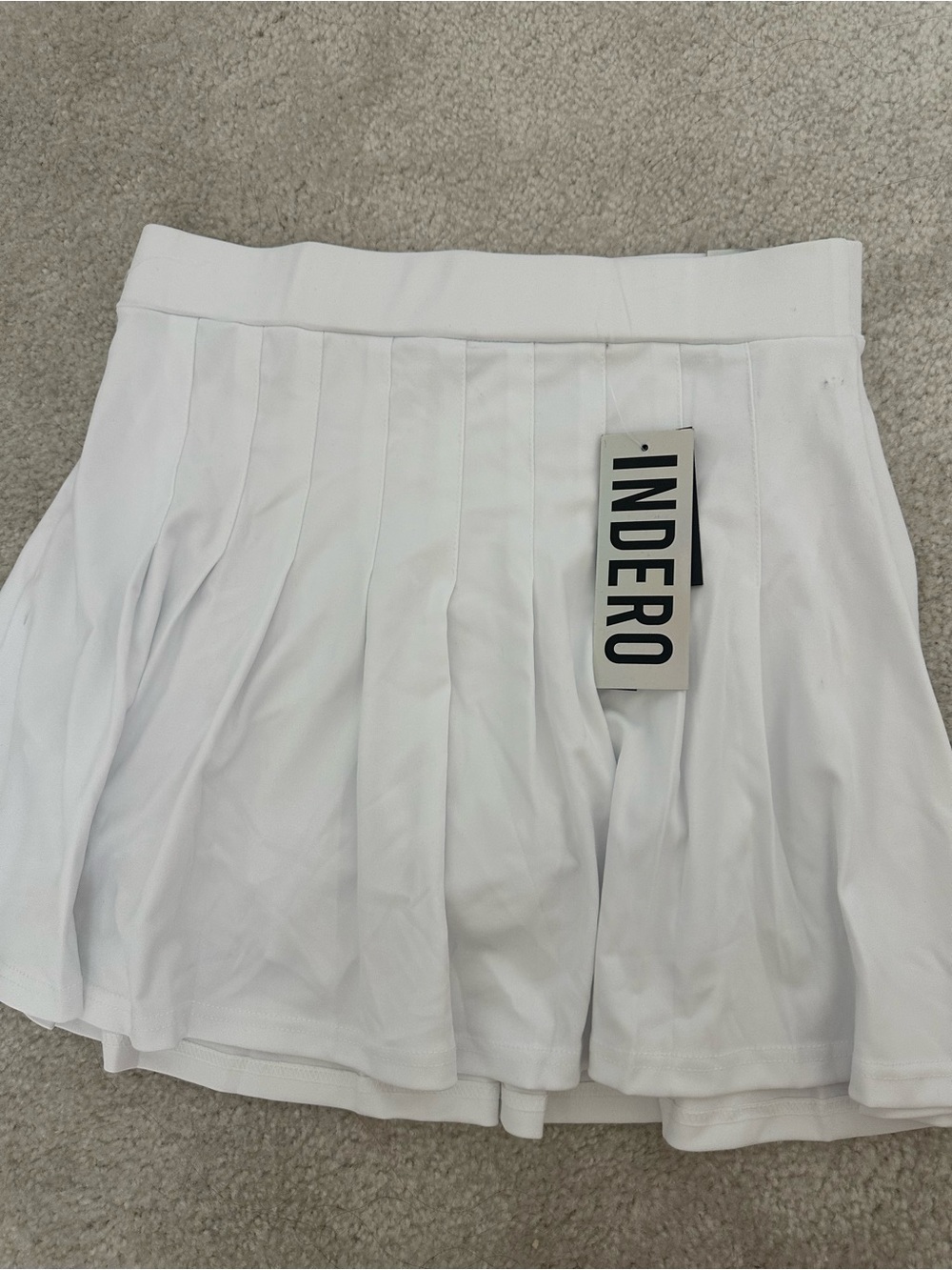 INDERO White Pleated Mini Skirt